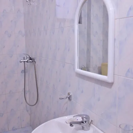 Kevin شقة فندقية 3*